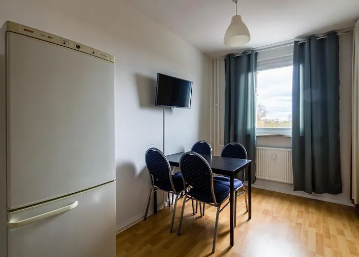 Enjoy Your With Dkn - Near S-bahn - Multilanguage - Witamy Serdecznie Lägenhet